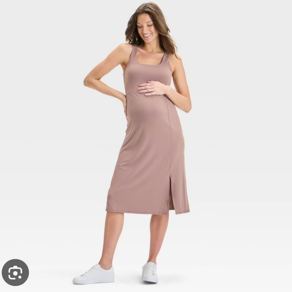 NWT Isabel Maternity Active Dress